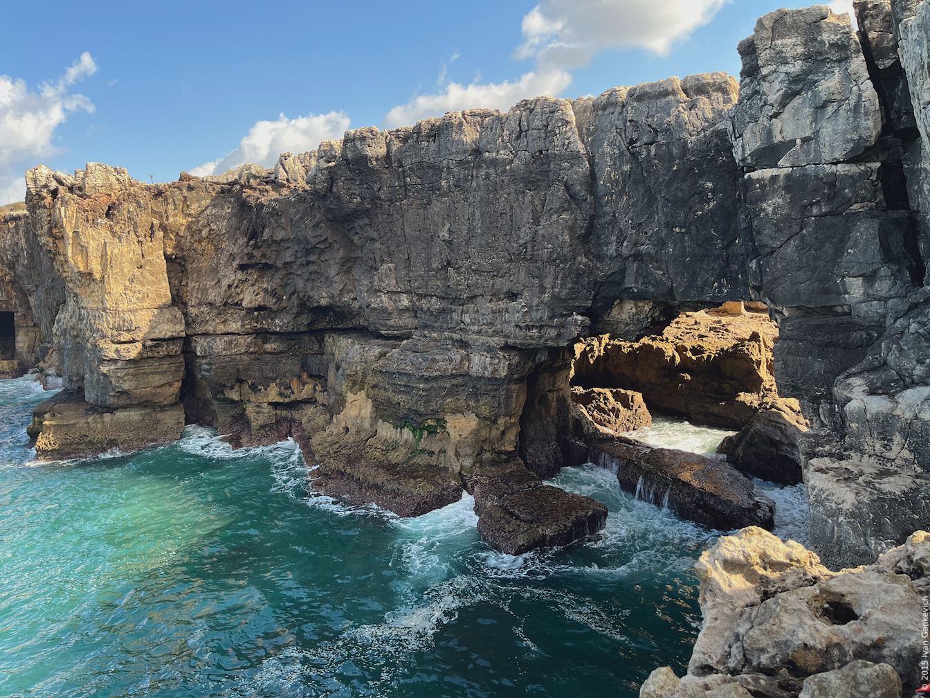 Boca do Inferno.